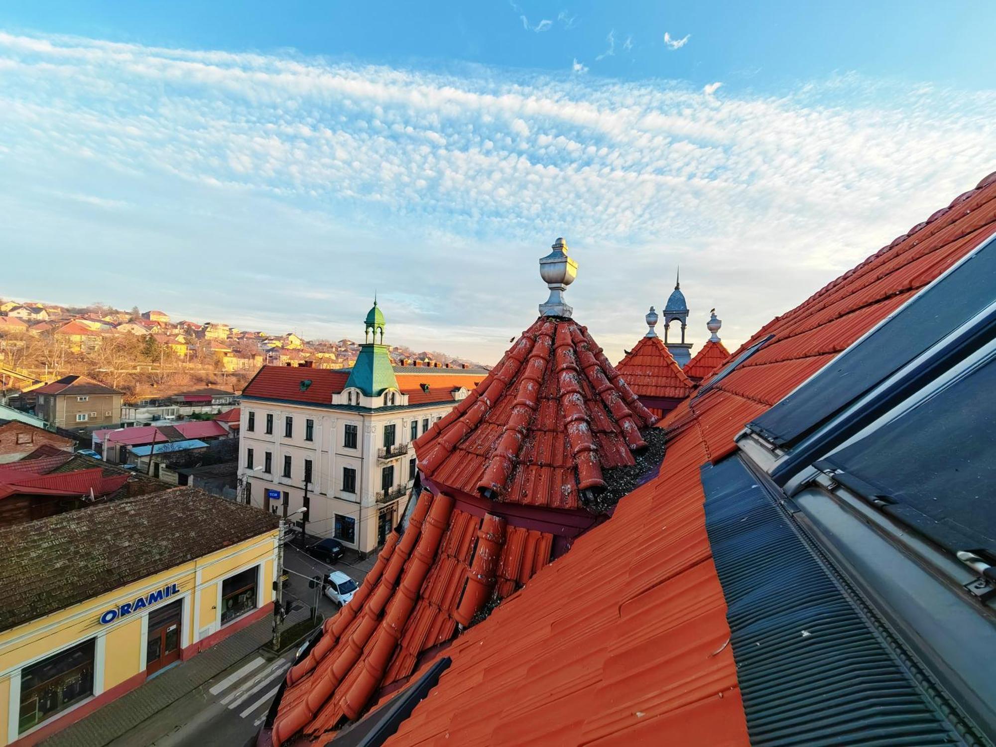 Leda Residence Орадя Экстерьер фото