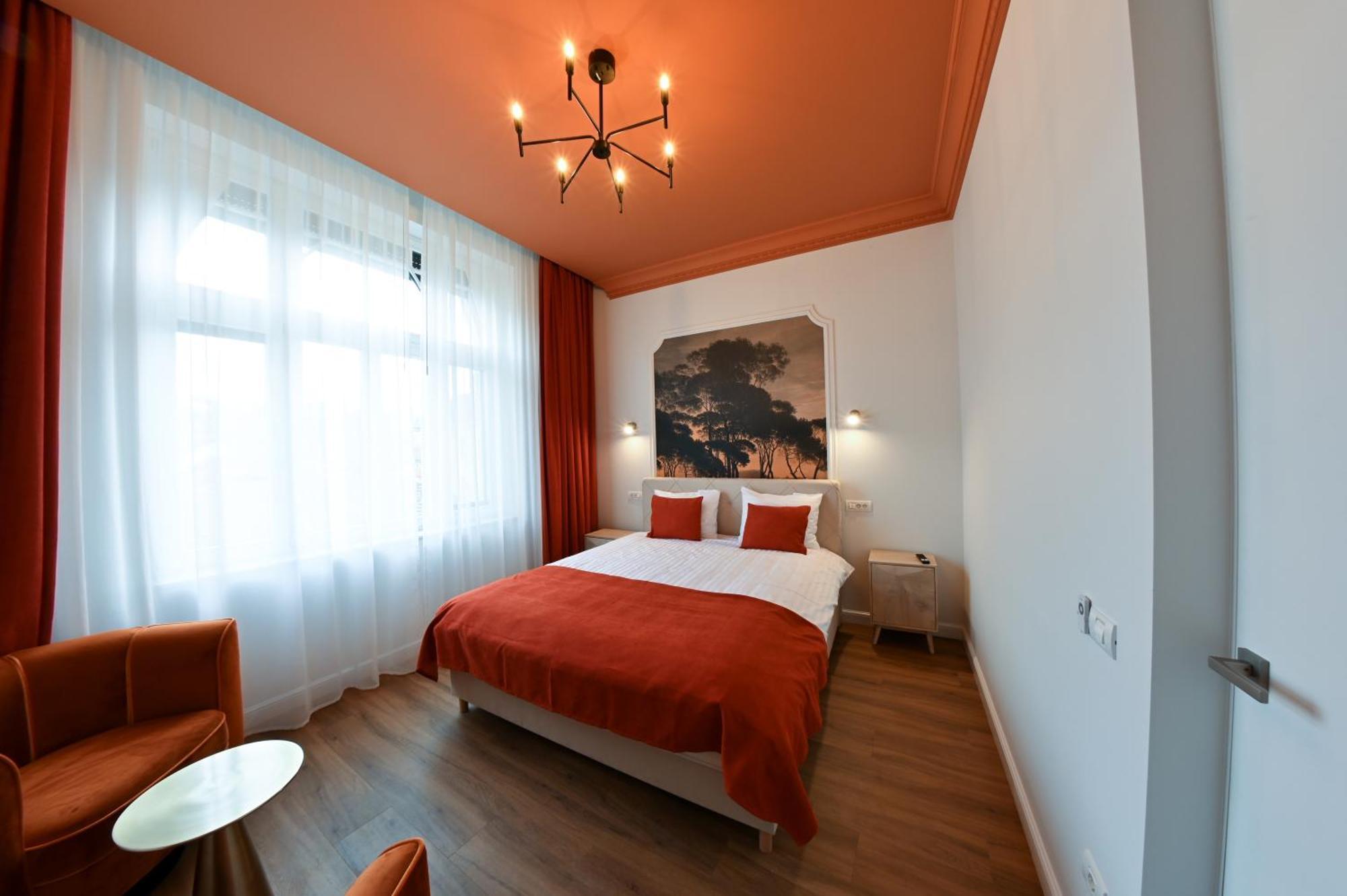 Leda Residence Орадя Экстерьер фото